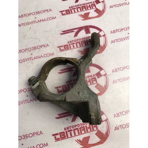 Кронштейн подвесного подшипника Mercedes Citan 1.5 CDI 2012-2021 A4153600235